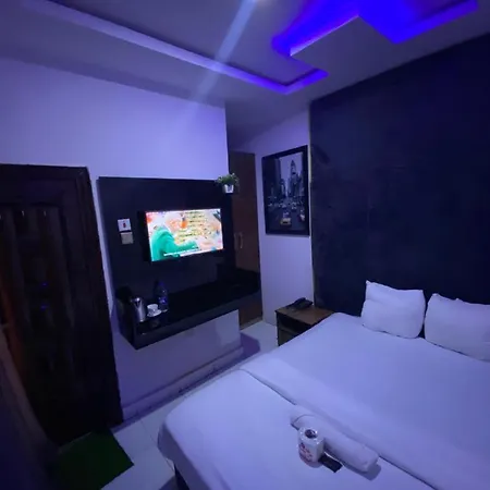 Palazzo Apartments Ikeja Exterior photo